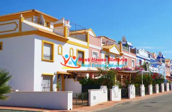 Condomínio no San Juan De Los Terreros, Andalusia 11339205