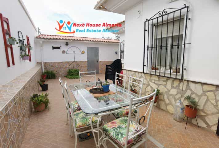 σπίτι σε Zurgena, Andalusia 11339237