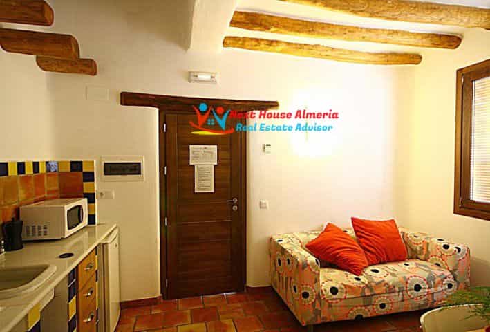 房子 在 Serón, Andalusia 11339252