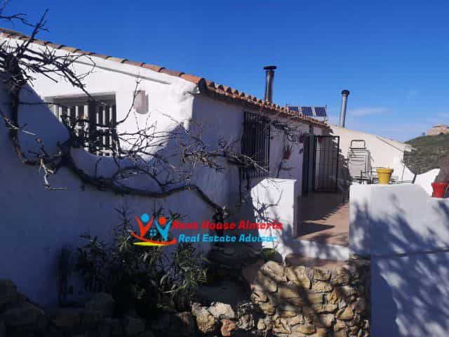 Будинок в Альбанчес, Андалусія 11339257