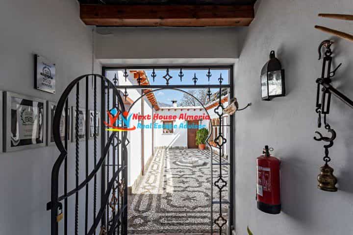 Talo sisään Busquístar, Andalusia 11339258