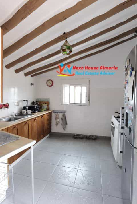 بيت في Llano de las Ánimas, Andalucía 11339284
