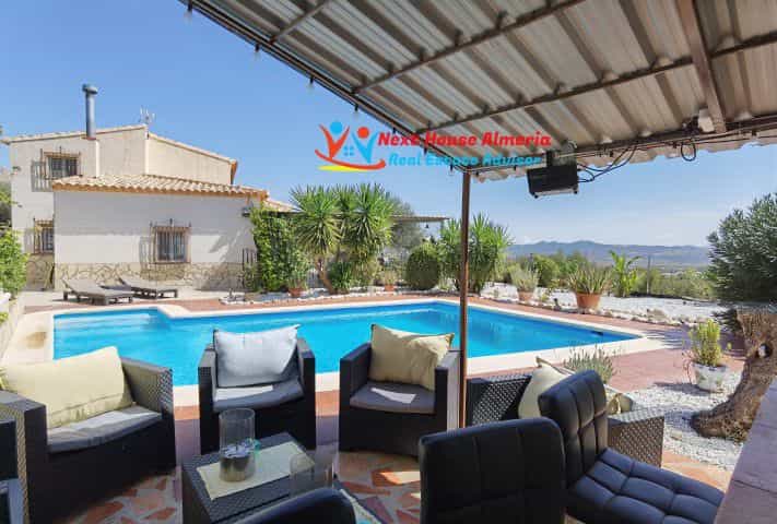 Rumah di Velez Blanco, Andalusia 11339291