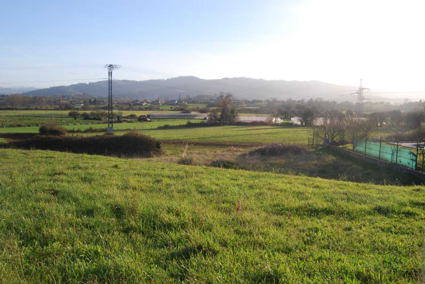 Land in Posada de Llanera, Asturias 11339422