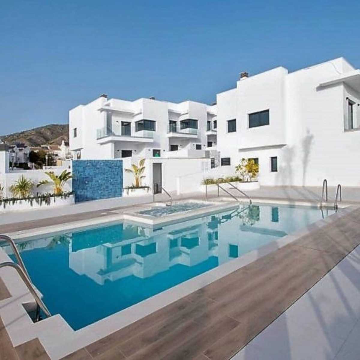 House in Nerja, Andalusia 11339573
