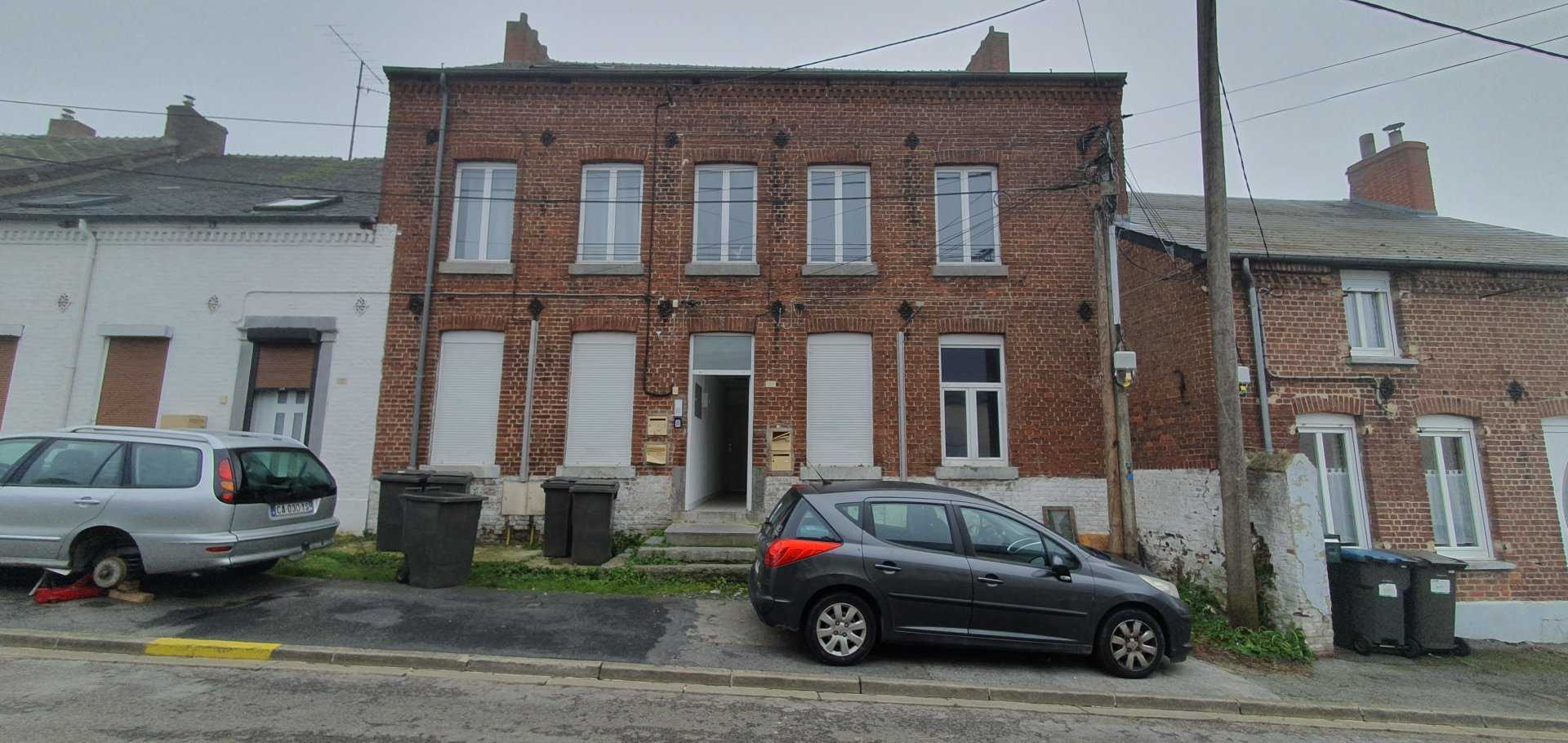 Condominium in Viermies, Hauts-de-France 11340507