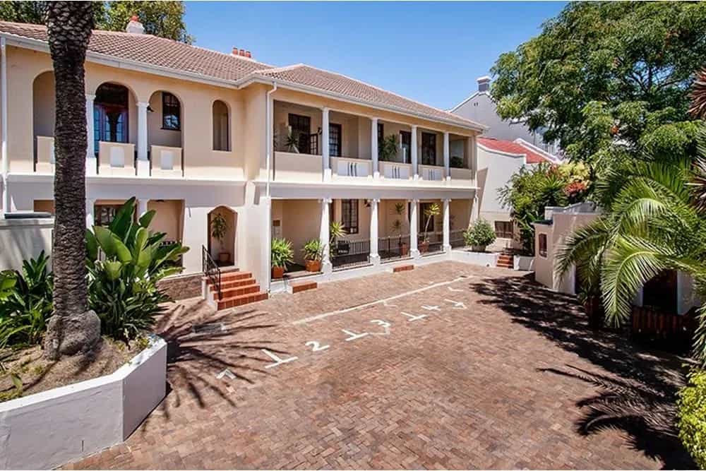 房子 在 Clifton, Western Cape 11340636