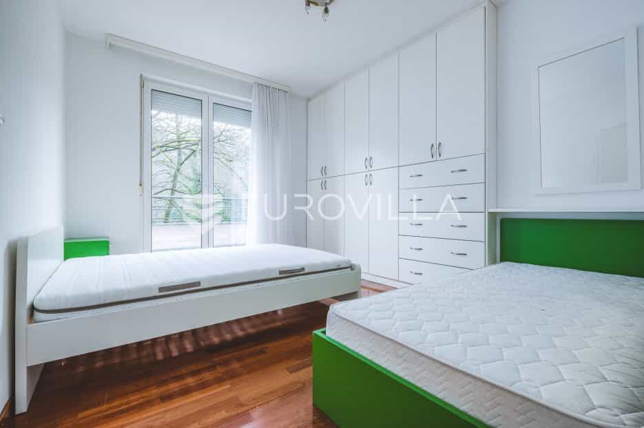 Condominium dans Zagreb,  11340696