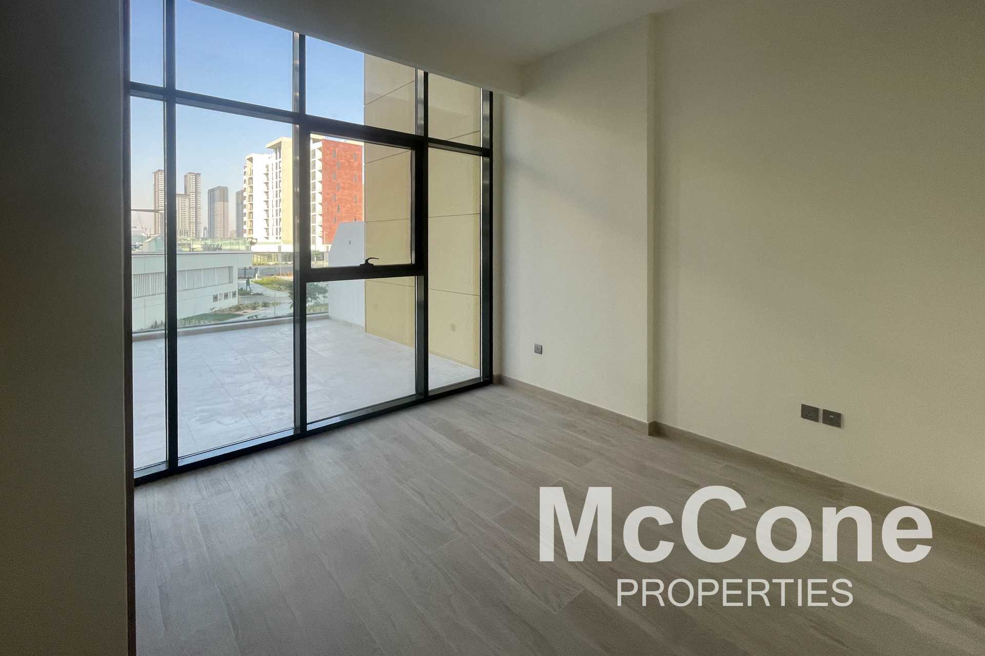 Condominium in Dubai, Dubayy 11340839