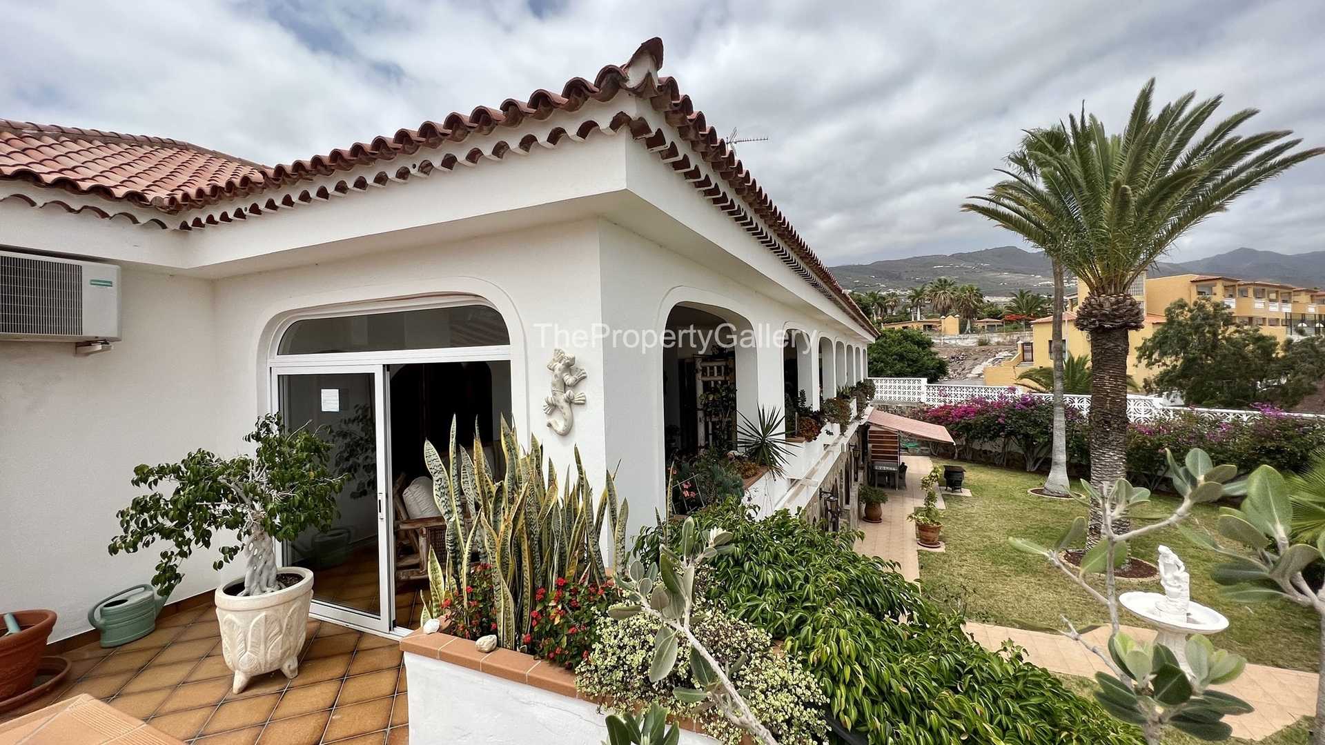 Rumah di Adeje, Canarias 11342129