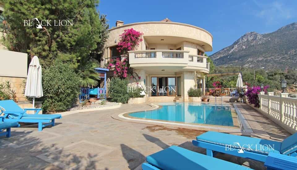 Haus im Kalkan, Antalya 11342604