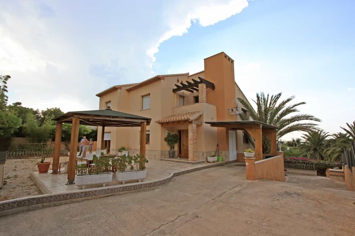 Rumah di Pemandangan Hermosa de la Cruz, Valencia 11342754