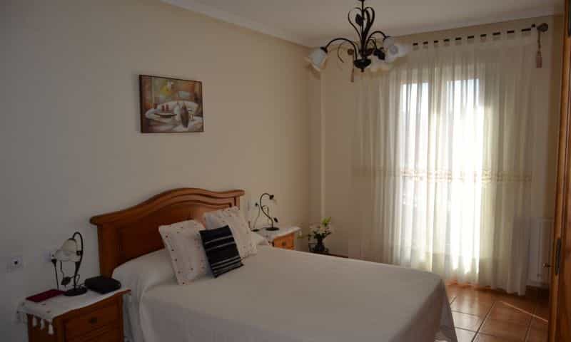 Condominium in Aspe, Valencia 11343414