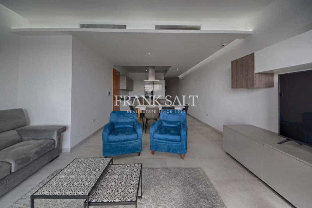 Condominium in Sliema,  11344418