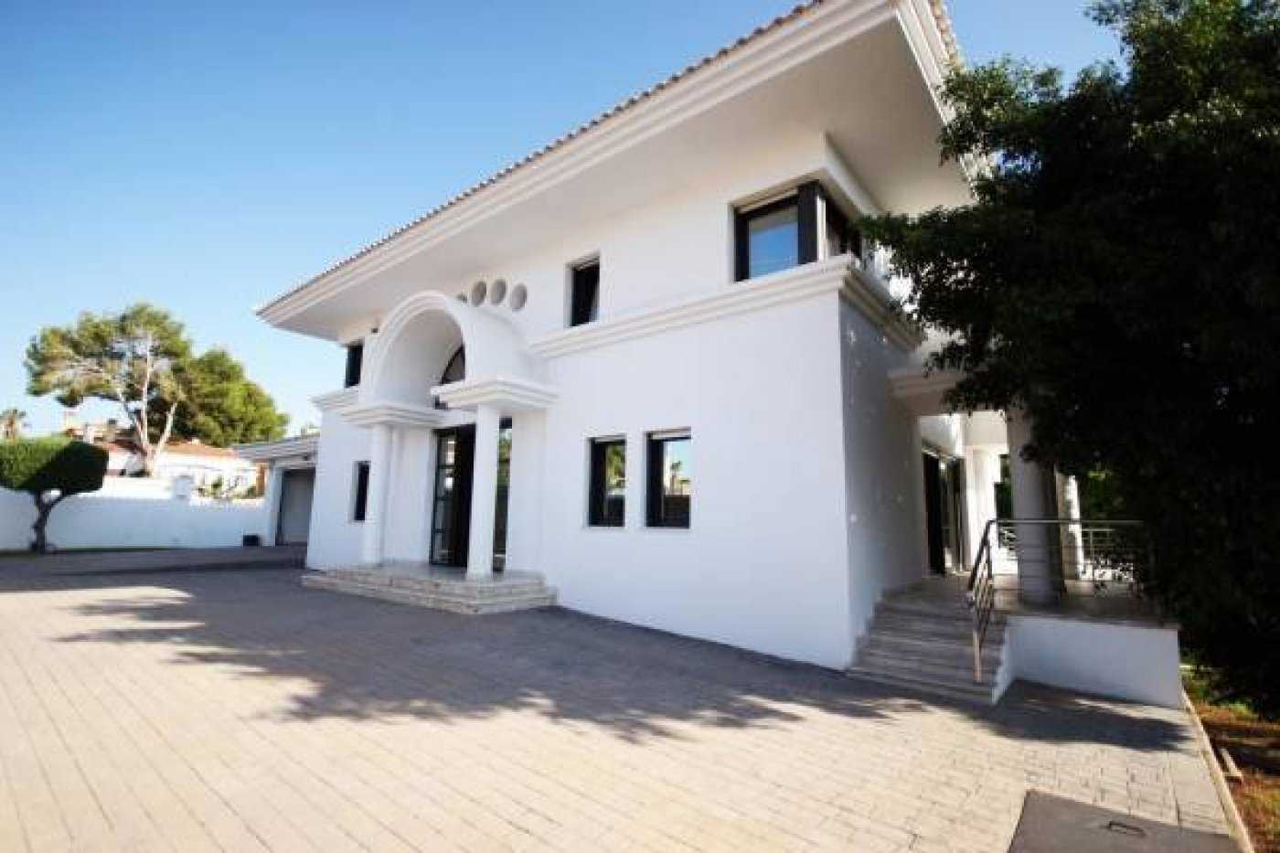 House in Campoamor, Valencia 11344518