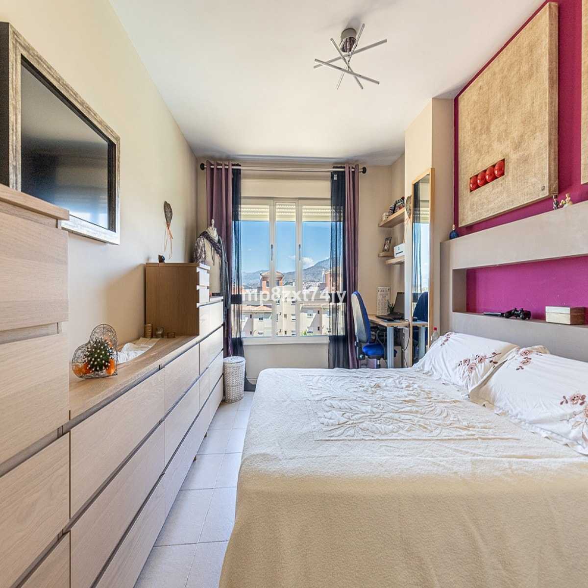 公寓 在 Torre del Mar, Andalucía 11345306