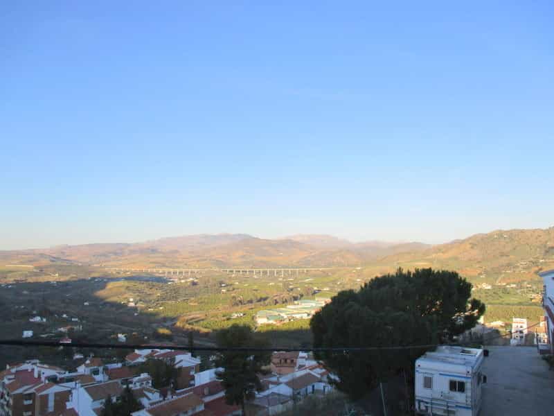 房子 在 Álora, Andalucía 11346232