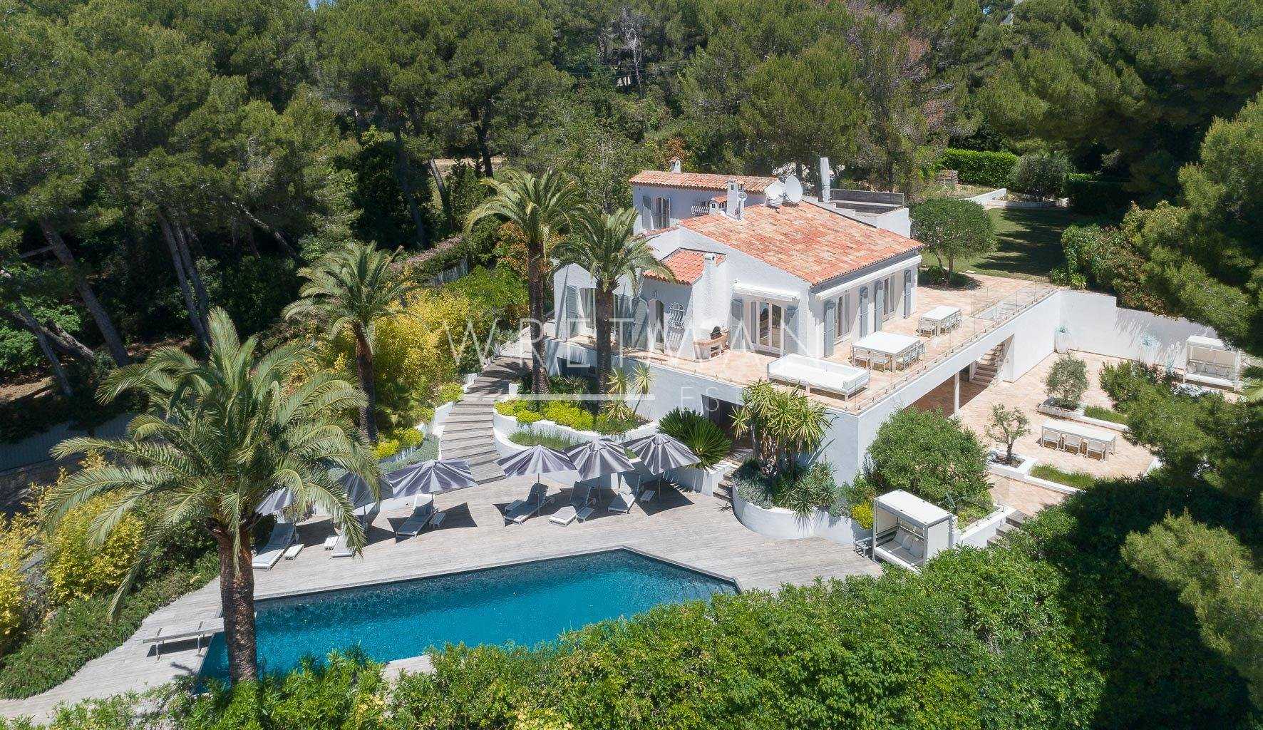 Rumah di Cannes, Provence-Alpes-Cote d'Azur 11348486
