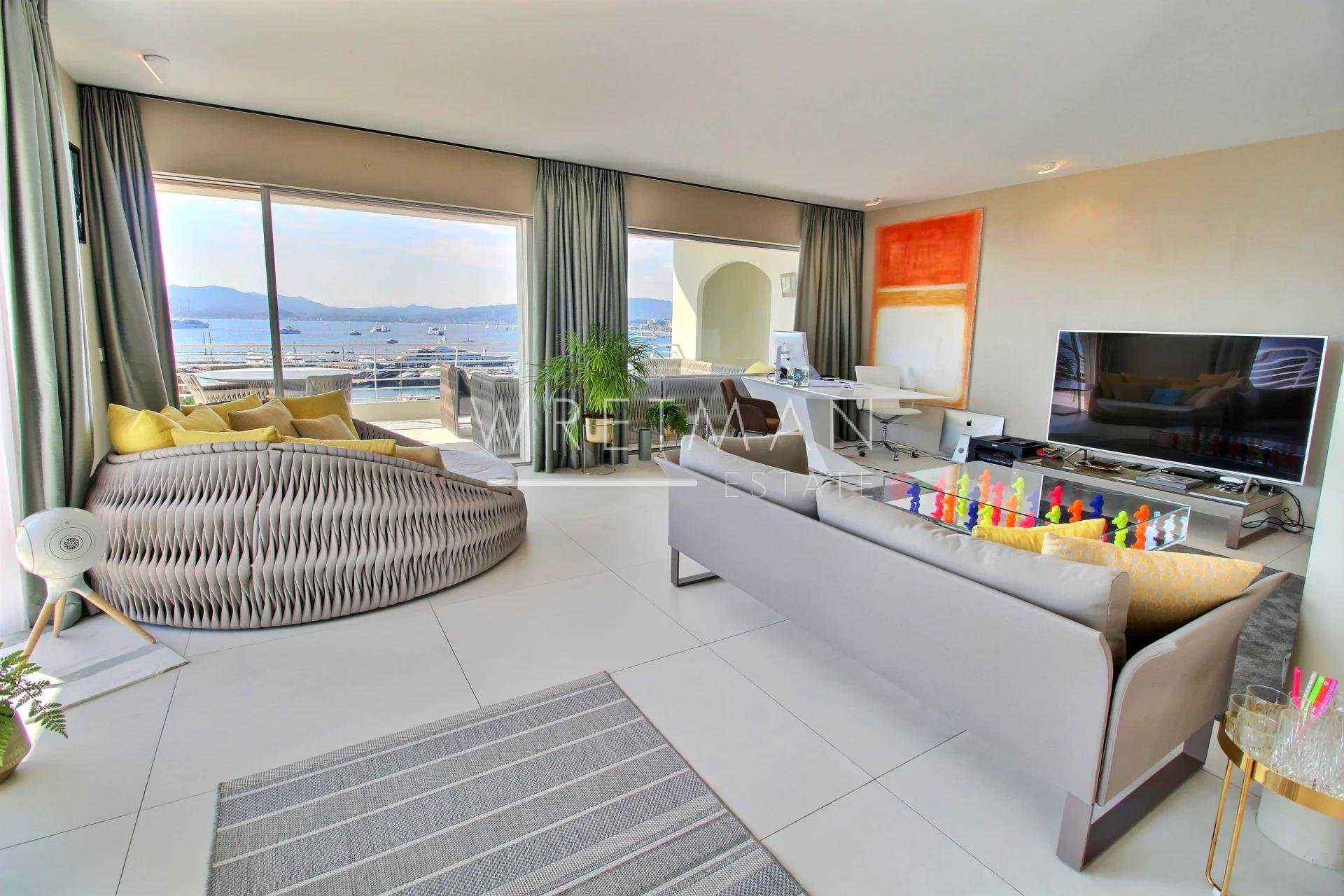 公寓 在 Cannes, Alpes-Maritimes 11348493