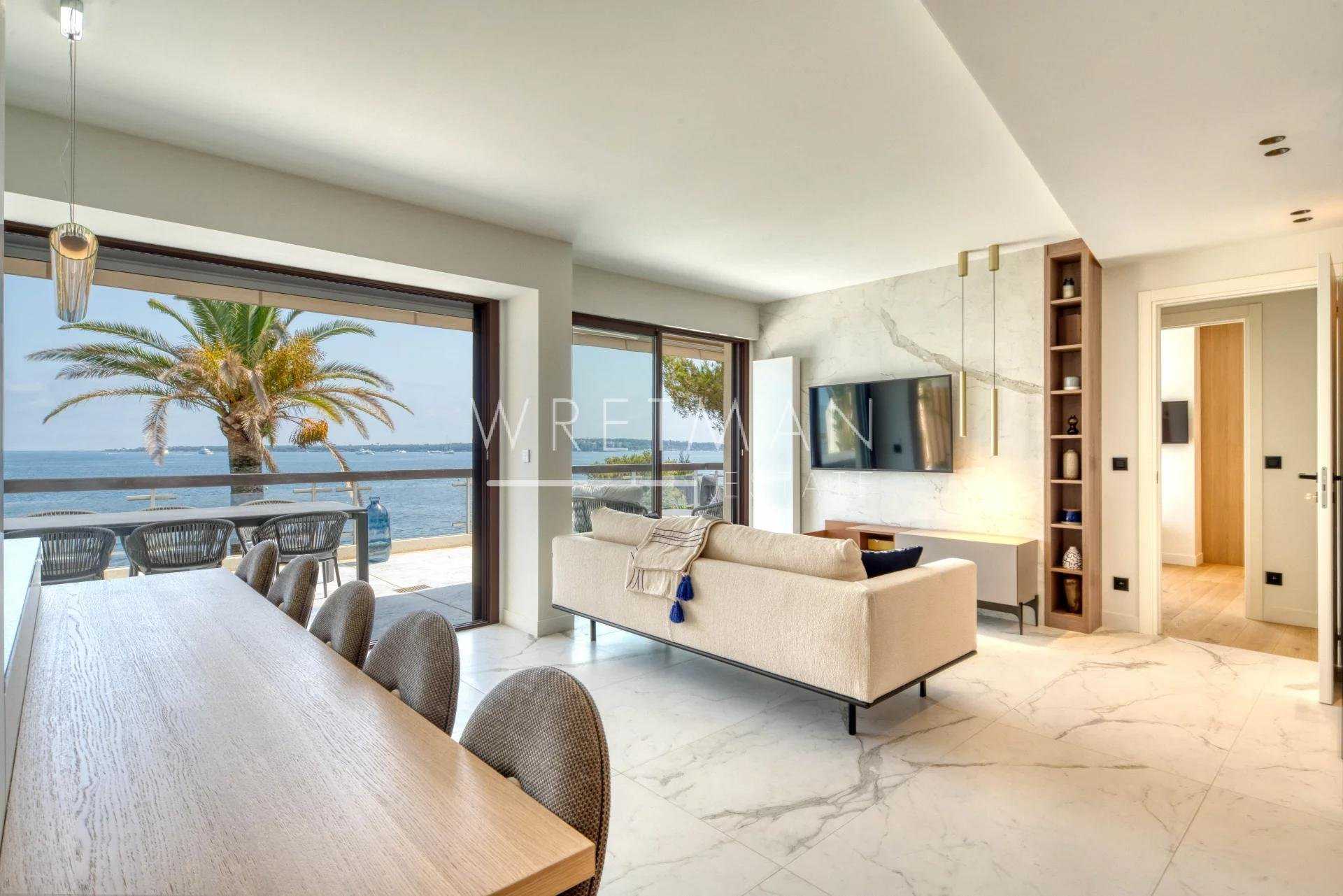 Condominium in Cannes, Alpes-Maritimes 11348502