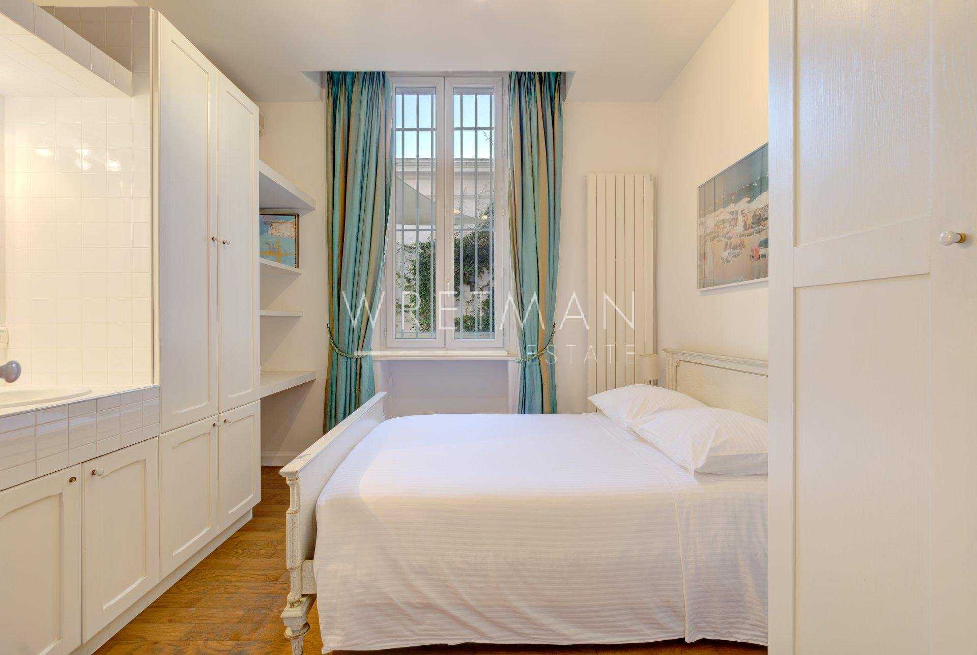 Condominium dans Cannes, Alpes-Maritimes 11348503