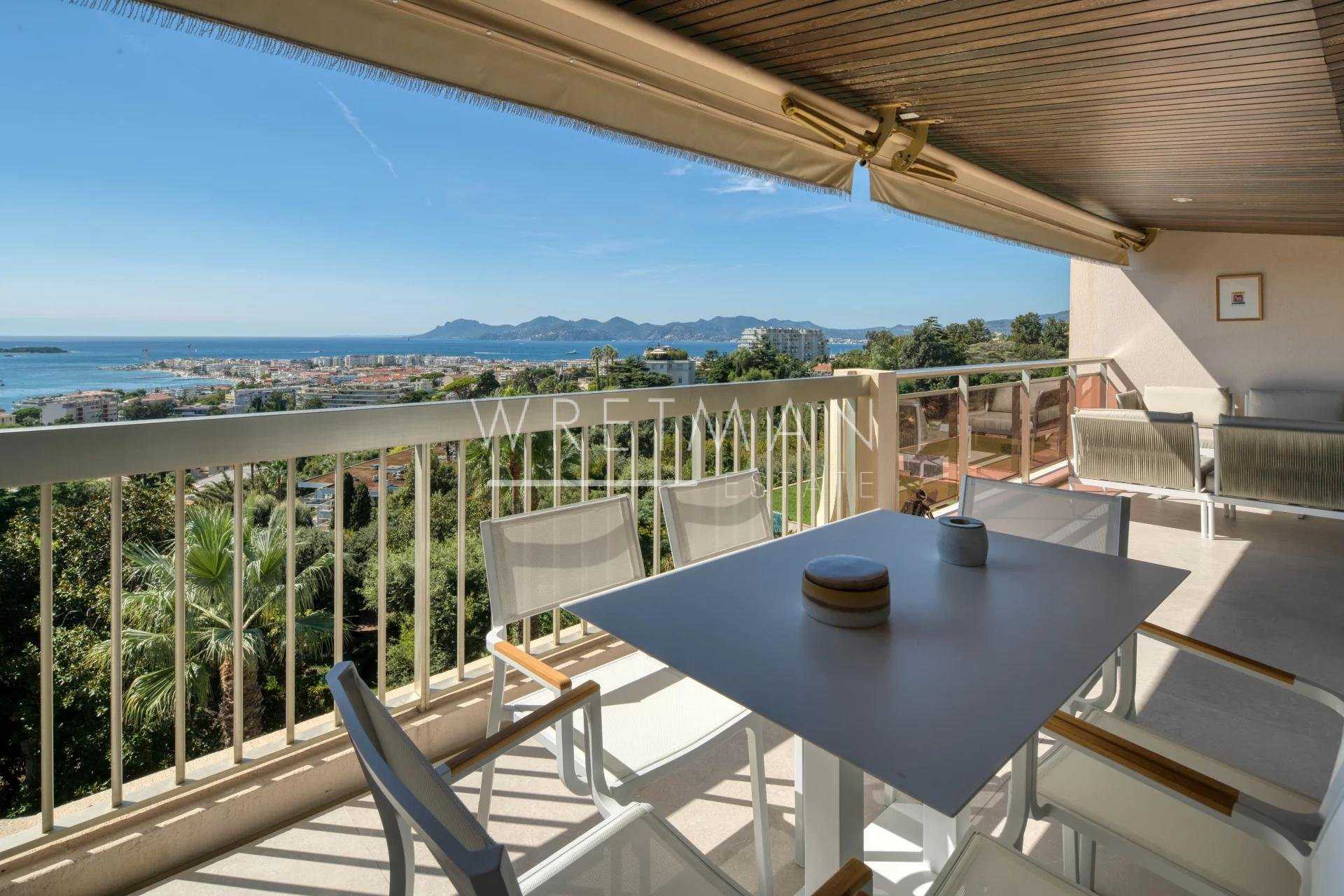 Condominium dans Cannes, Alpes-Maritimes 11348526