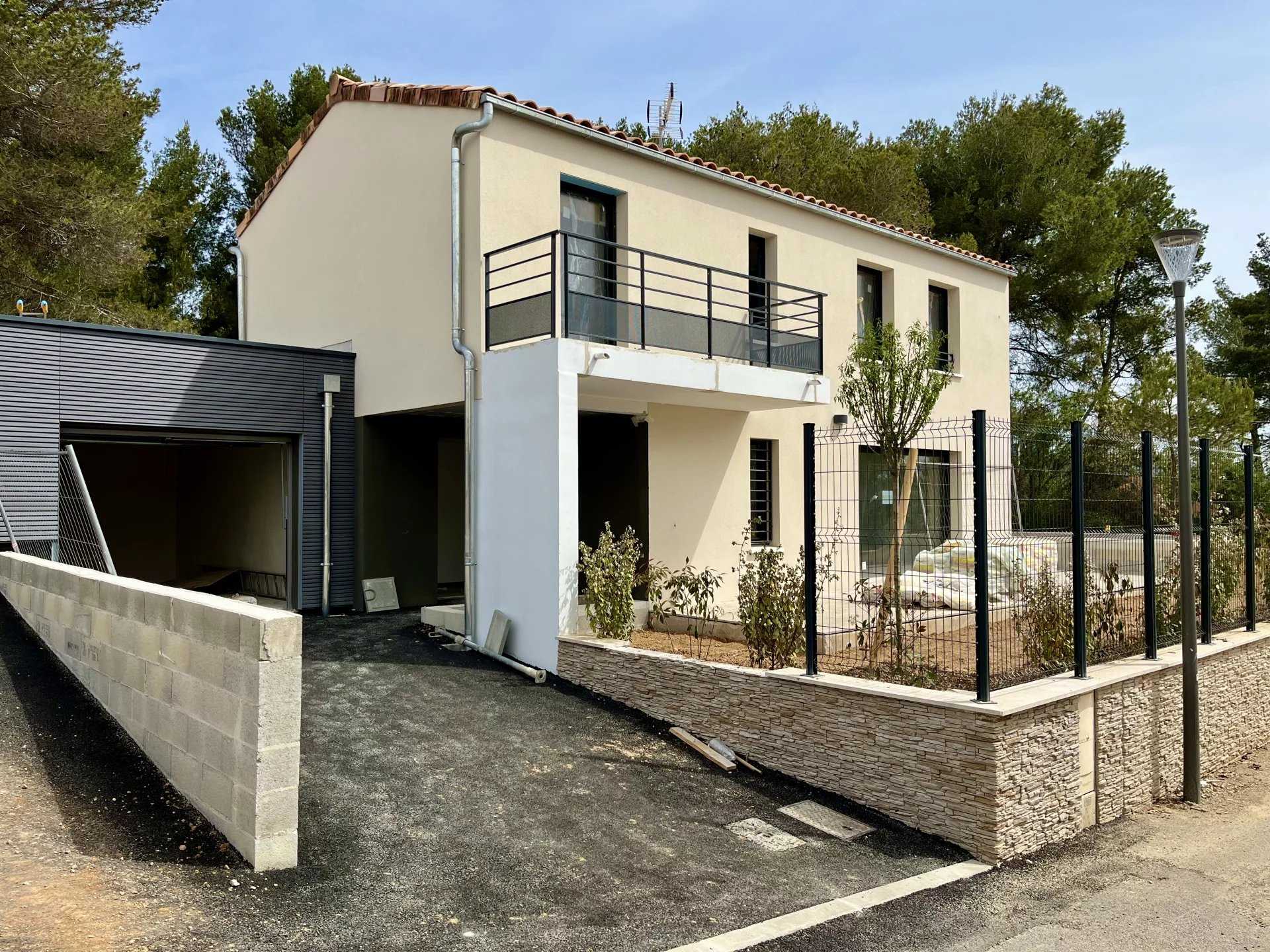 Huis in Meyreuil, Provence-Alpes-Côte d'Azur 11348545