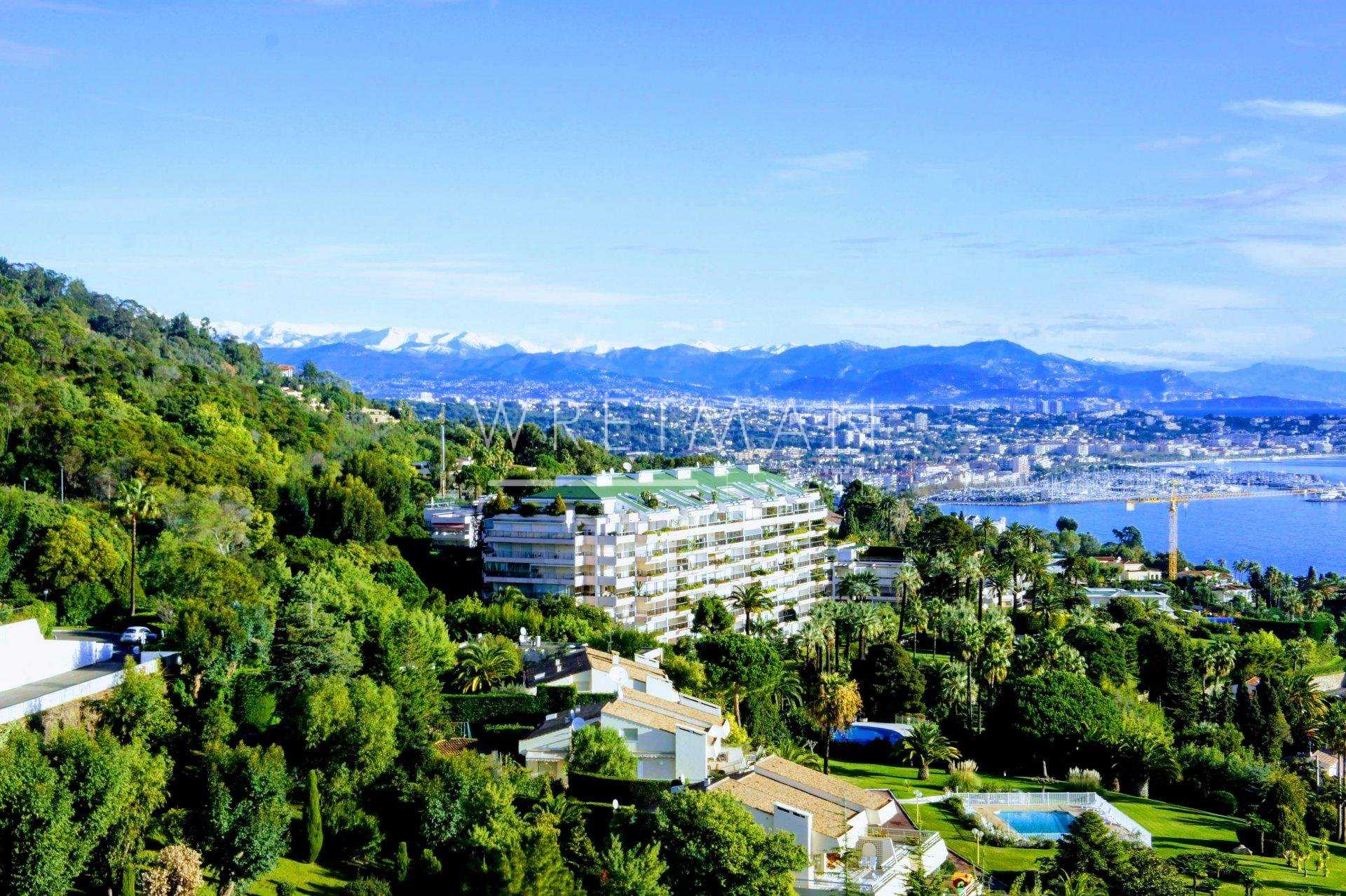 住宅 在 Cannes, Alpes-Maritimes 11348550