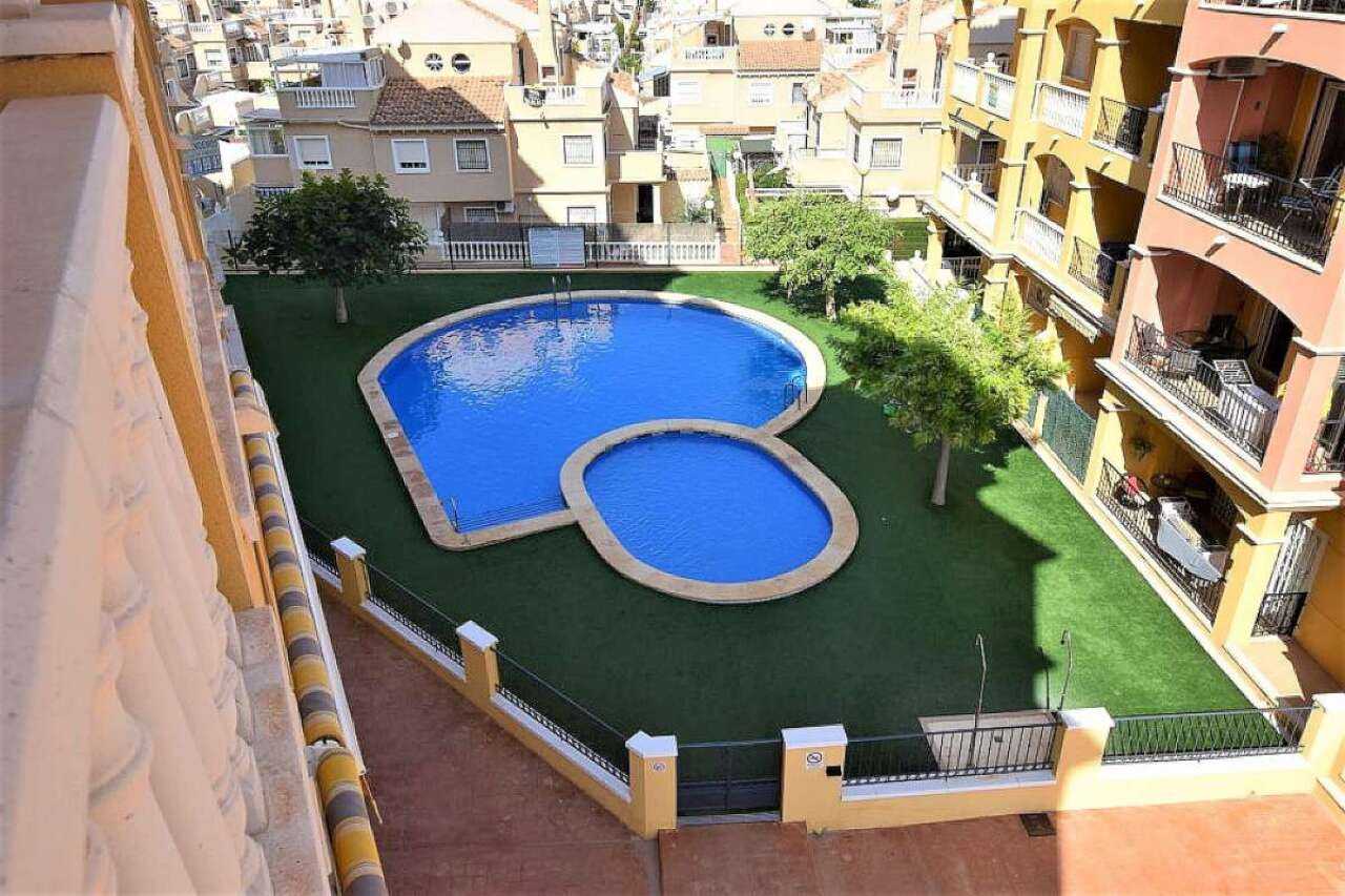 Condominium in Torrelamata, Valencia 11349589