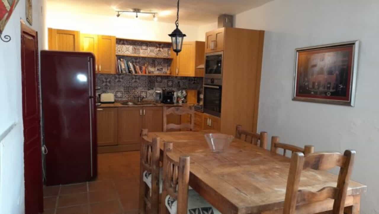 House in Casarabonela, Andalusia 11352071