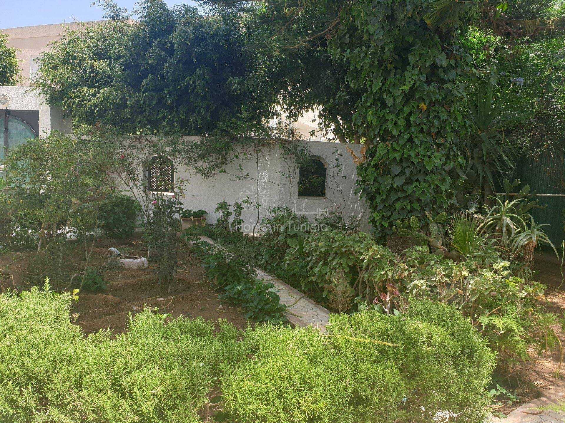 房子 在 Sousse, Gouvernorat de Sousse 11352976