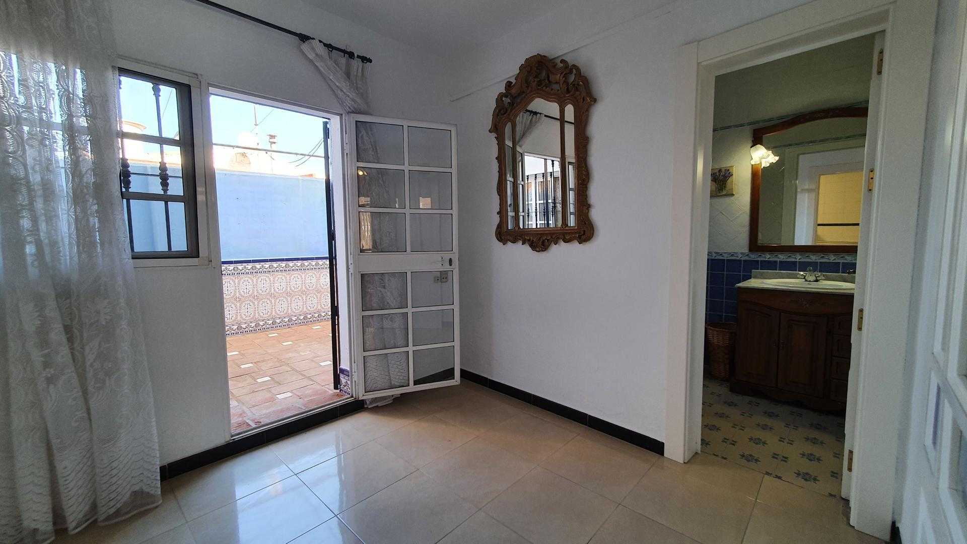 House in Alhaurin el Grande, Andalusia 11353918