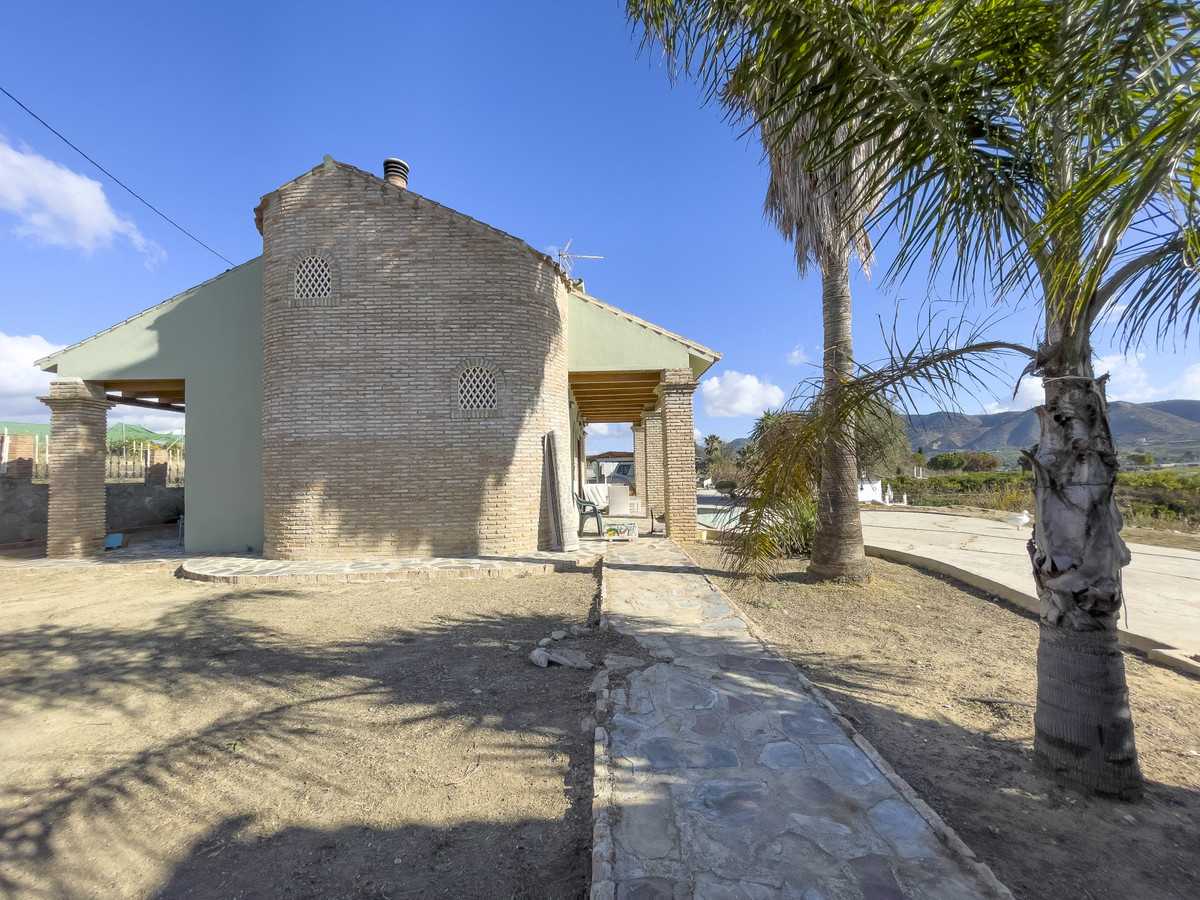 House in Cartama, Andalusia 11354172