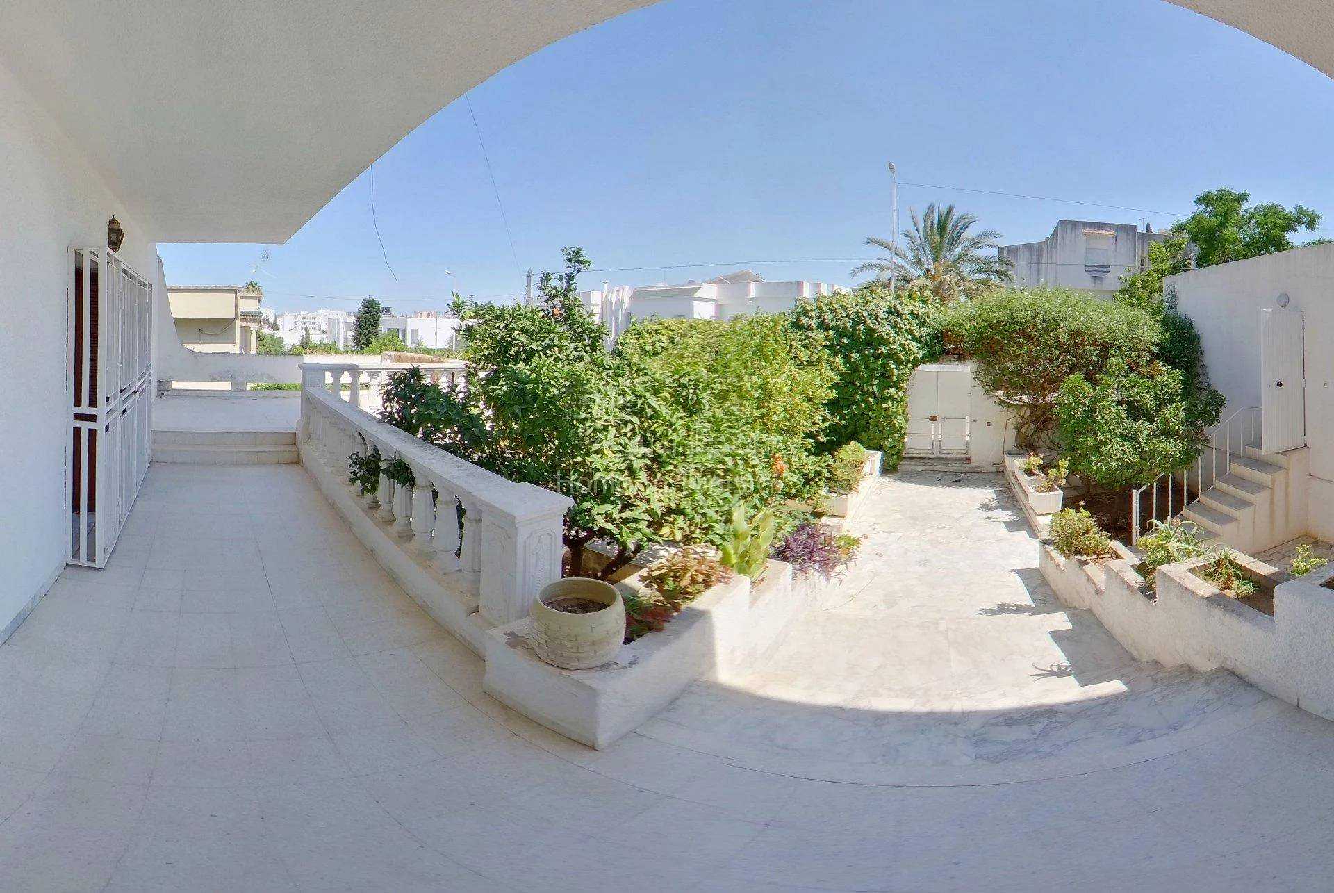 House in Ariana, Tunis 11354423
