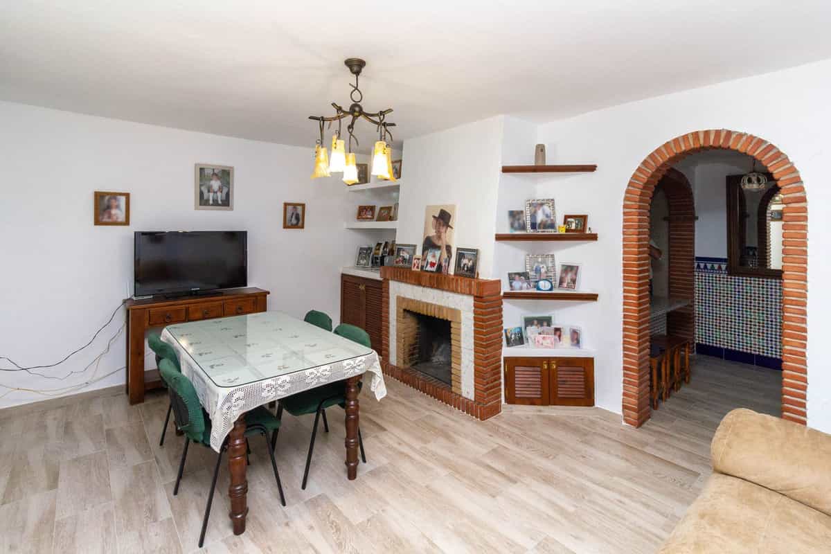 House in Coin, Andalusia 11356913