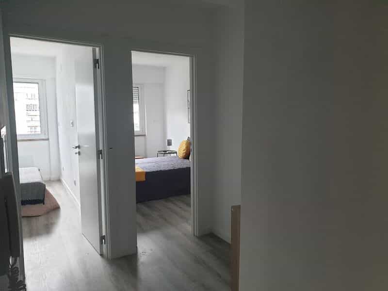 公寓 在 Lisbon, Lisbon 11358266