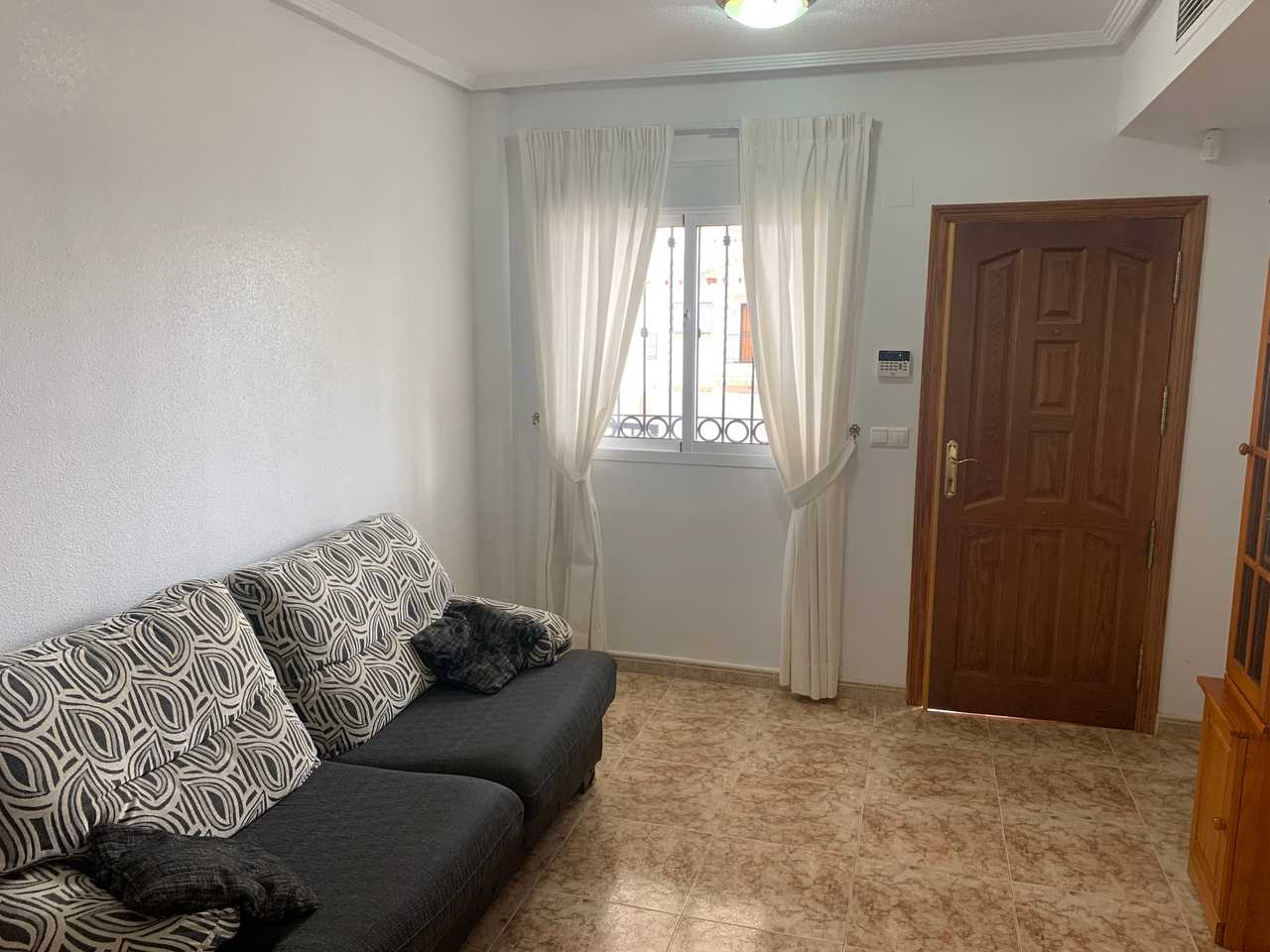 Condominium in Orihuela, Comunidad Valenciana 11362900