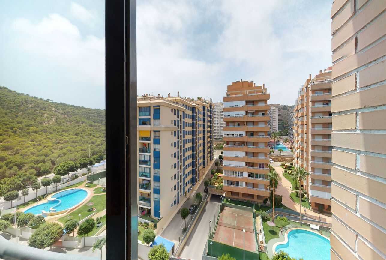 Condominium in La Vila Joiosa, Comunidad Valenciana 11364897