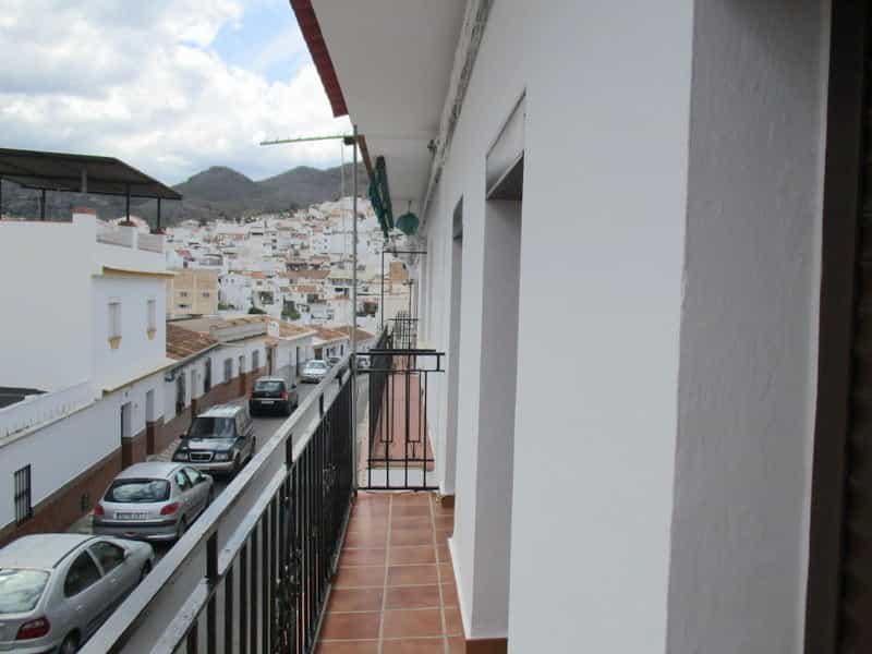 بيت في Álora, Andalucía 11365740