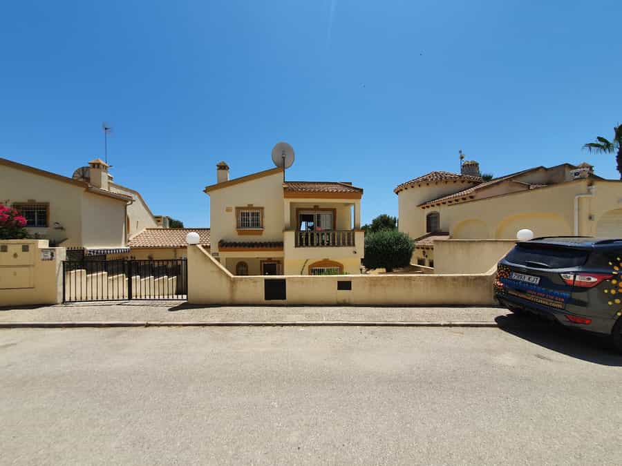 Hus i San Miguel de Salinas, Valencia 11365962