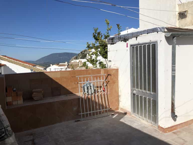 House in Olvera, Andalucía 11366391