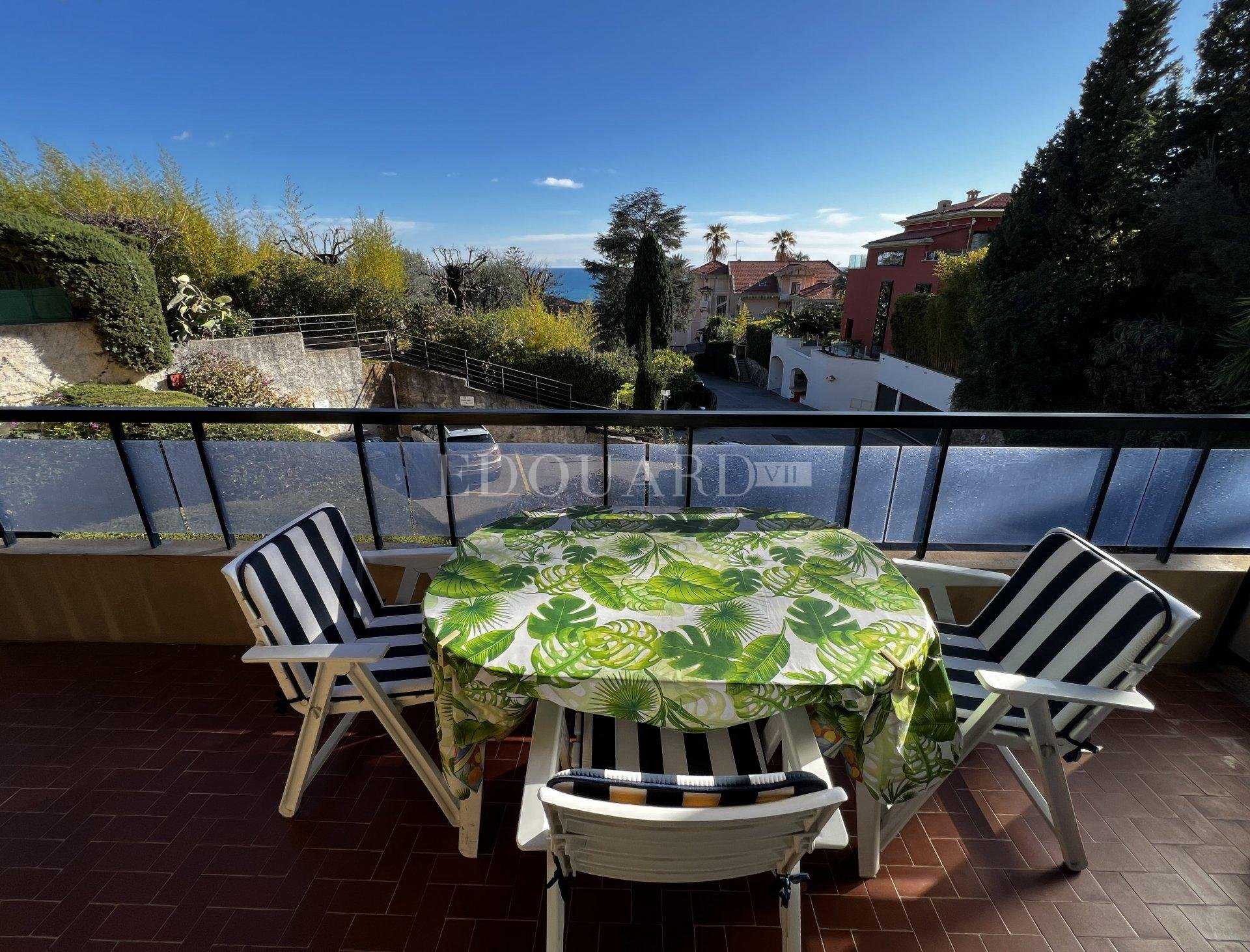 Condominium in Garavan, Provence-Alpes-Cote d'Azur 11368567