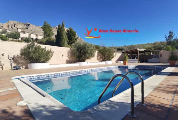 Rumah di Velez Blanco, Andalusia 11369971