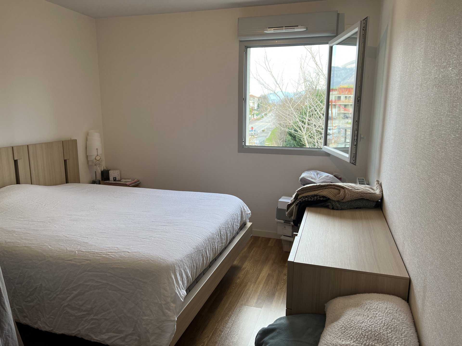 Condominium in Saint-Ismier, Isère 11370584