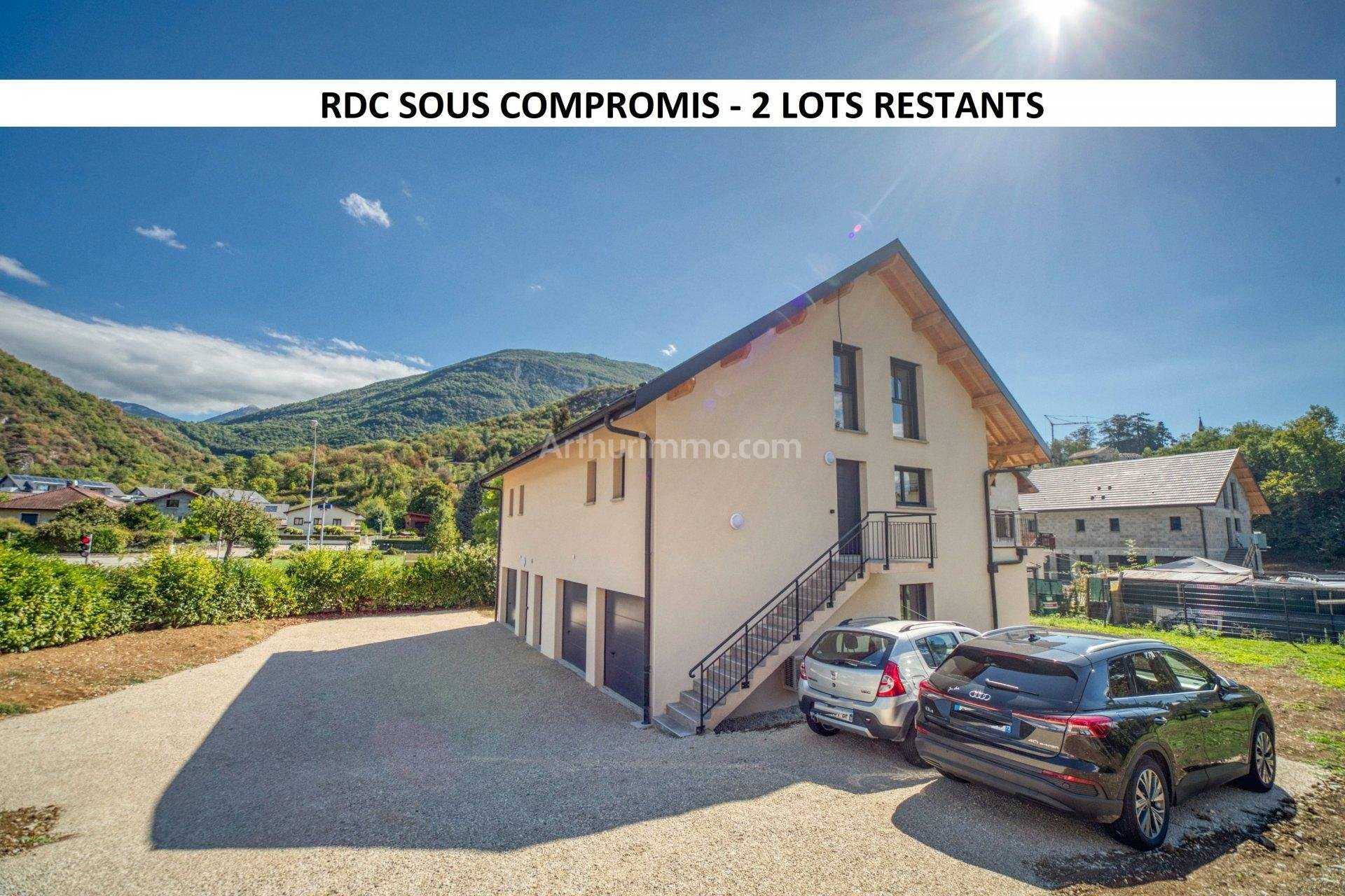Condominio en Saint-Jeoire-Prieuré, Auvernia-Ródano-Alpes 11370602