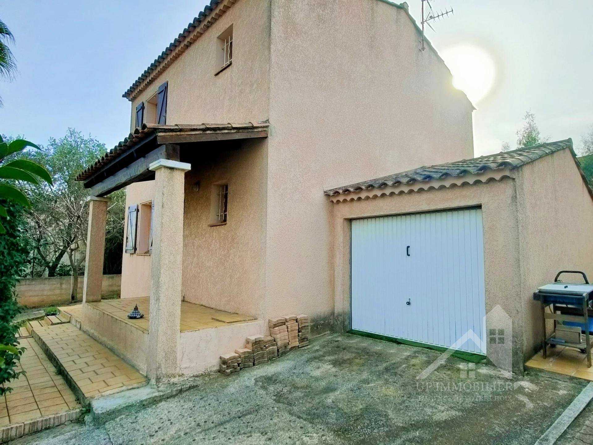 Huis in Le Pradet, Provence-Alpes-Côte d'Azur 11370612