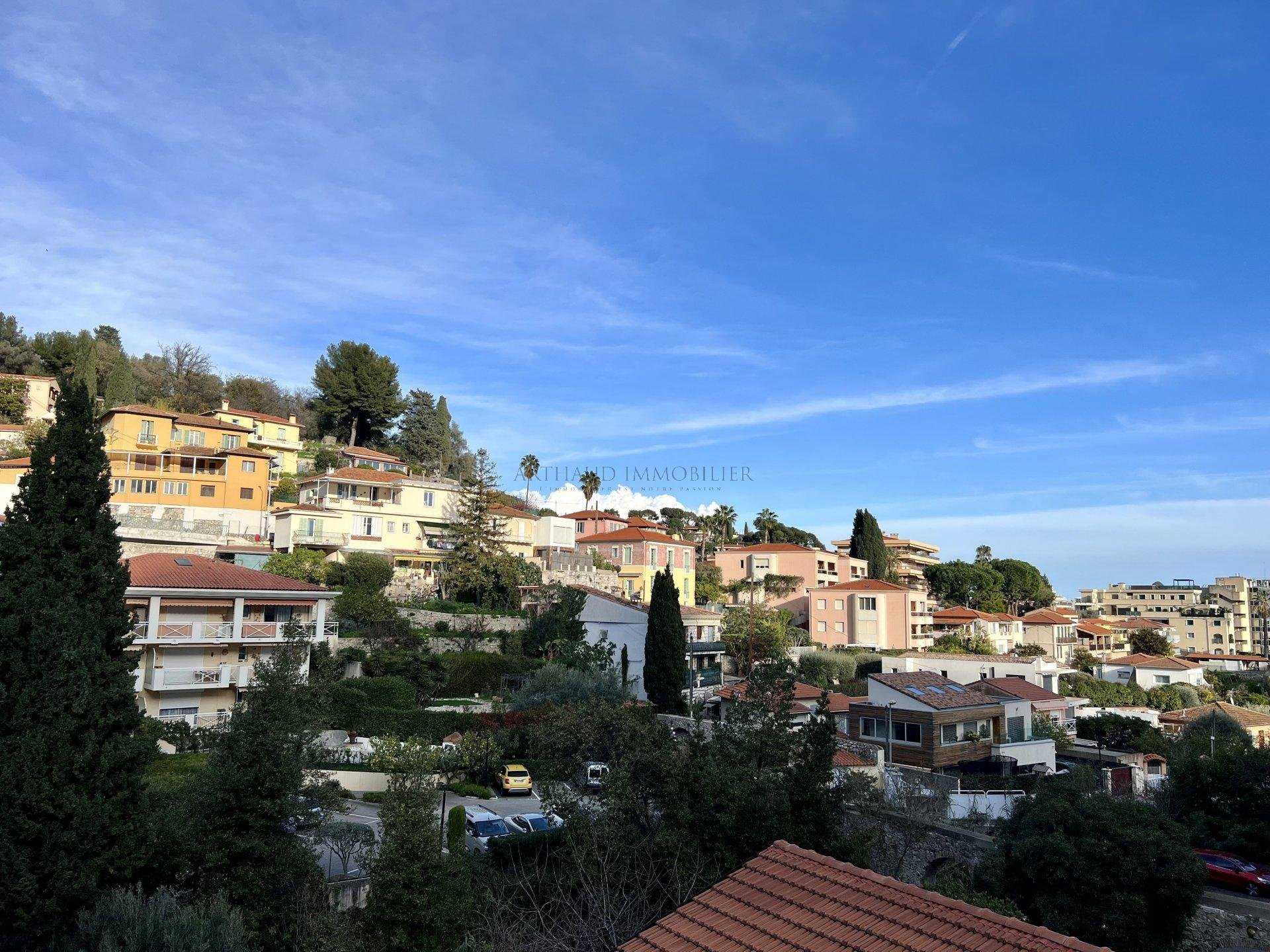 Condominium dans Cap-Martin, Provence-Alpes-Côte d'Azur 11370620