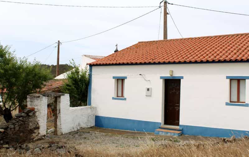 σπίτι σε Martim Longo, Faro 11370811