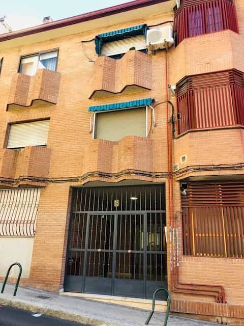 公寓 在 Madrid, Community of Madrid 11370928