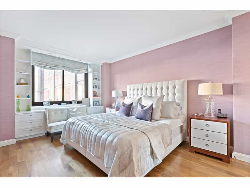 Condominium in New York, New York 11371024